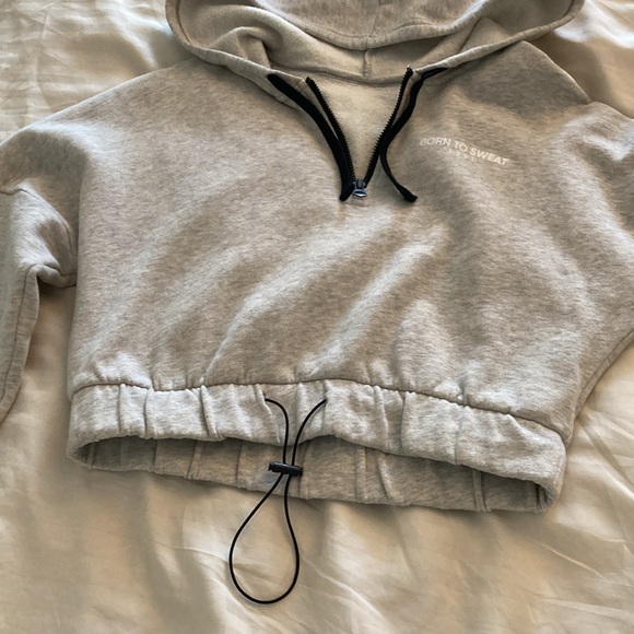Cropped half zip hoodie - Picture 5 of 8